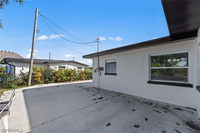 1313 Thompson ST, North Fort Myers, FL 33903