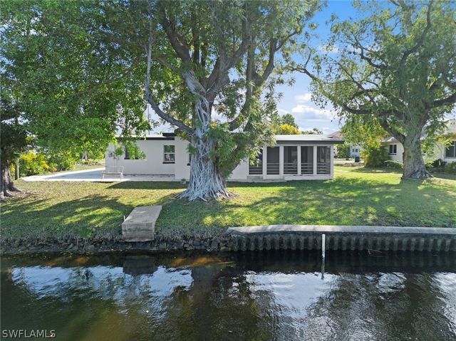 1313 Thompson ST, North Fort Myers, FL 33903