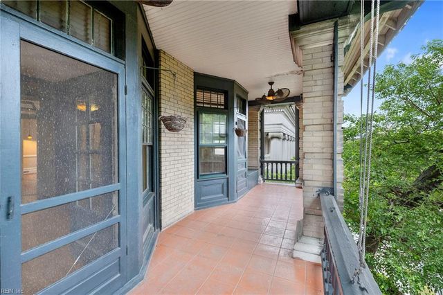 812 Stockley Gdns Apt 12, Norfolk, VA 23507