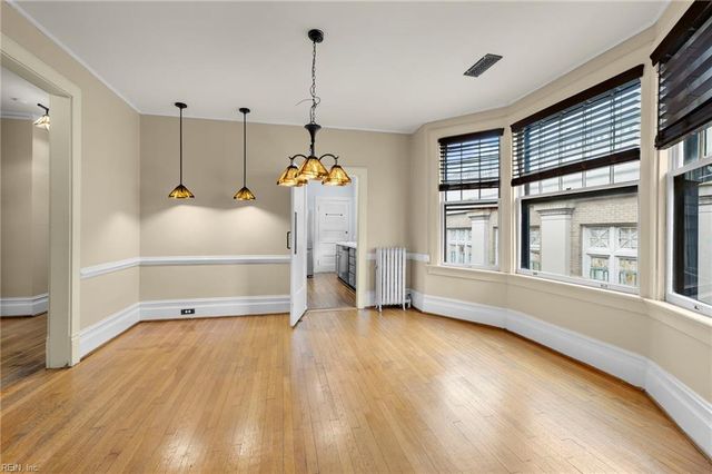 812 Stockley Gdns Apt 12, Norfolk, VA 23507