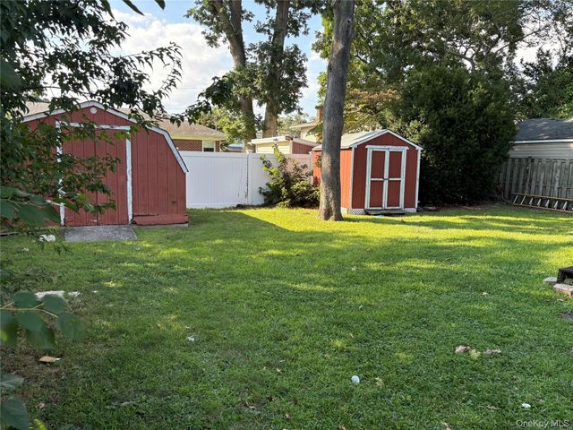 1975 Lenox Avenue, East Meadow, NY 11554