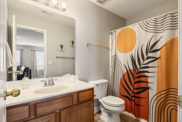 3401 Bent Wood Cv, Antioch, TN 37013