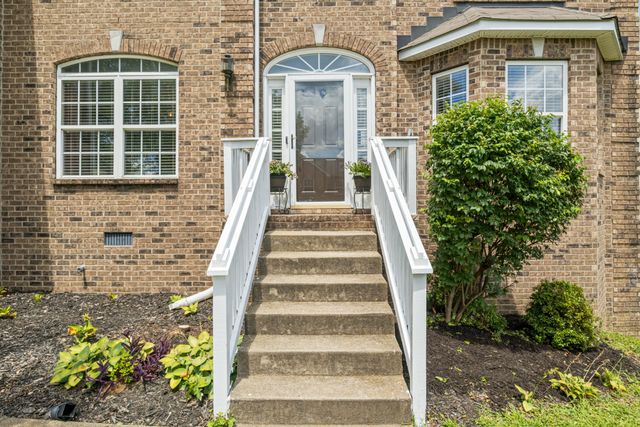 3401 Bent Wood Cv, Antioch, TN 37013