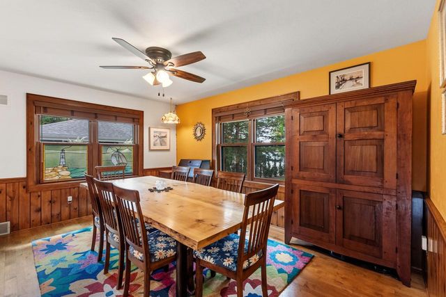 W376S4887 E Pretty Lake ROAD, Dousman, WI 53118