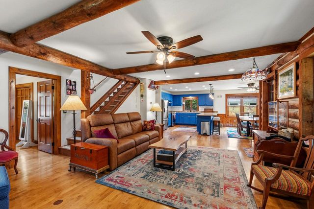 W376S4887 E Pretty Lake ROAD, Dousman, WI 53118