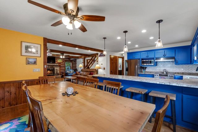 W376S4887 E Pretty Lake ROAD, Dousman, WI 53118