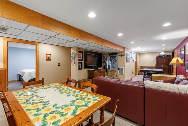 W376S4887 E Pretty Lake ROAD, Dousman, WI 53118