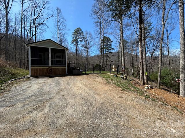 73 Bear Oat Trail, Franklin, NC 28734