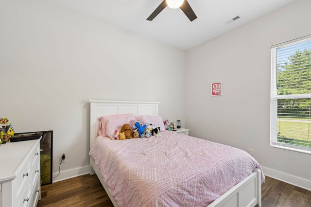 102 Silver Dollar St, Lascassas, TN 37085