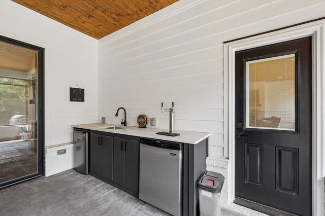 102 Silver Dollar St, Lascassas, TN 37085