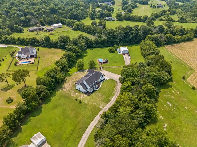 102 Silver Dollar St, Lascassas, TN 37085