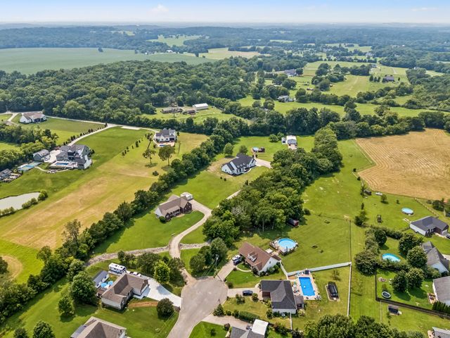 102 Silver Dollar St, Lascassas, TN 37085