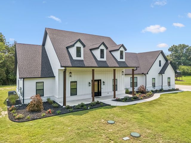102 Silver Dollar St, Lascassas, TN 37085