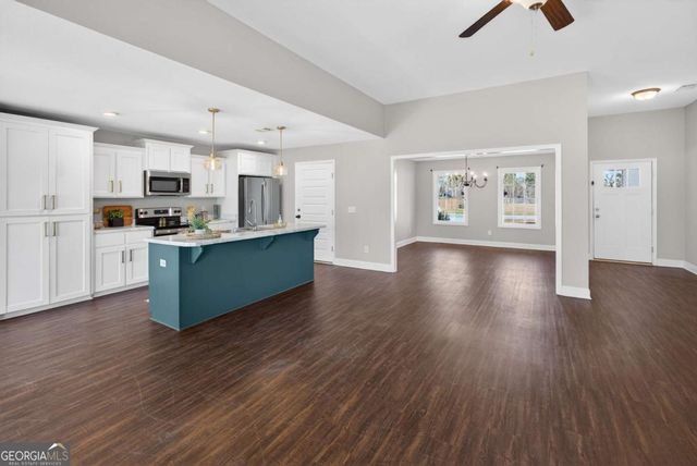 303 Tallulah Bend, Ellabell, GA 31308