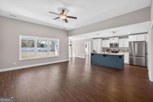 303 Tallulah Bend, Ellabell, GA 31308