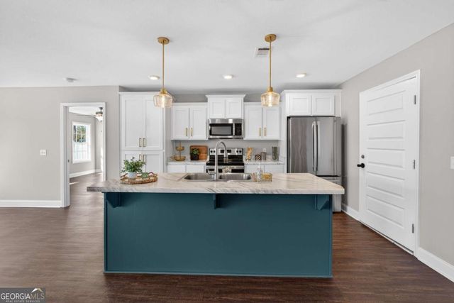 303 Tallulah Bend, Ellabell, GA 31308