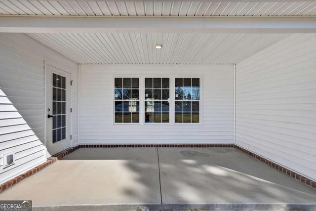 303 Tallulah Bend, Ellabell, GA 31308