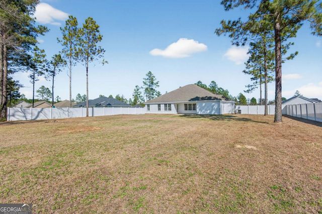 303 Tallulah Bend, Ellabell, GA 31308