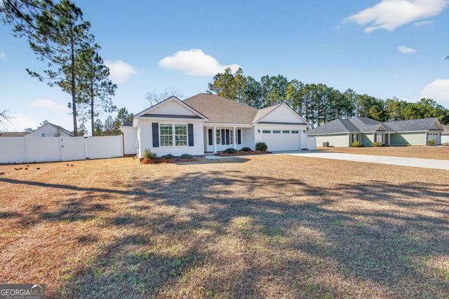 303 Tallulah Bend, Ellabell, GA 31308