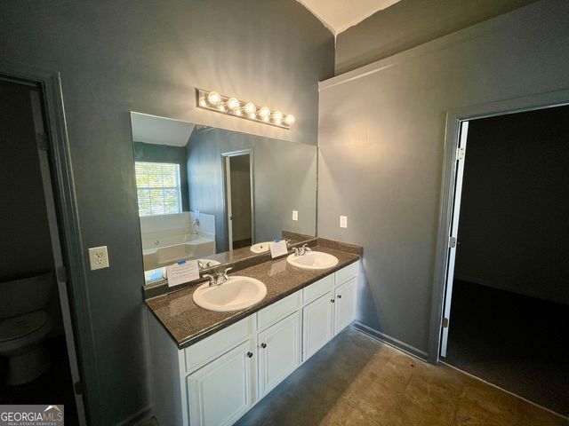 1529 Evergreen Hollow Lane, Conyers, GA 30012