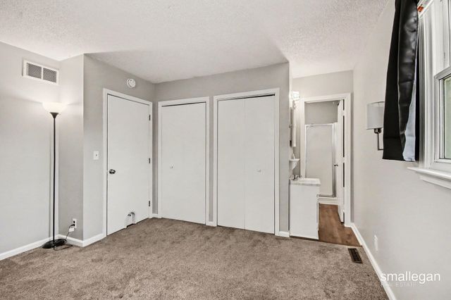 1120 S Loomis Road, Mount Pleasant, MI 48858
