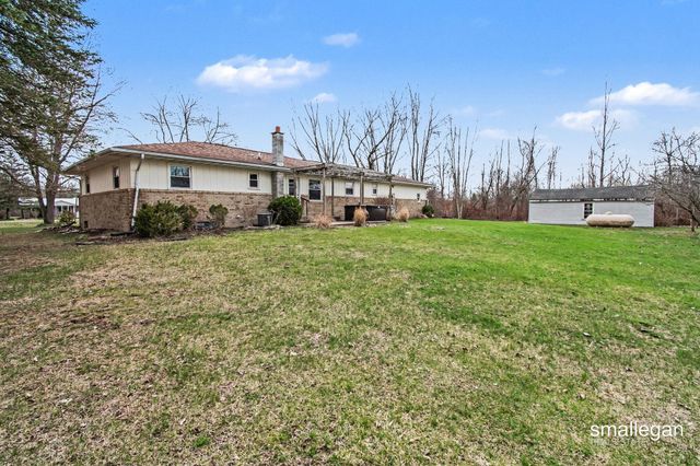 1120 S Loomis Road, Mount Pleasant, MI 48858