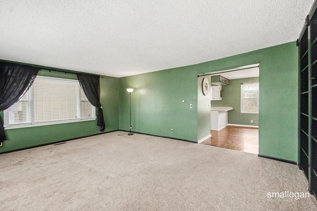1120 S Loomis Road, Mount Pleasant, MI 48858