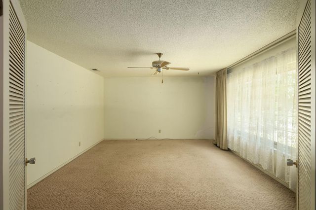 5345 E Butler Avenue, Fresno, CA 93727