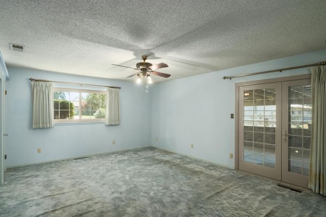 5345 E Butler Avenue, Fresno, CA 93727