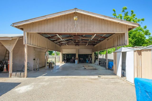 5345 E Butler Avenue, Fresno, CA 93727