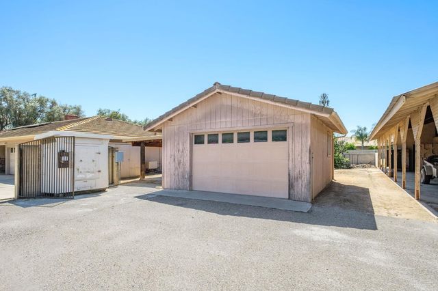 5345 E Butler Avenue, Fresno, CA 93727