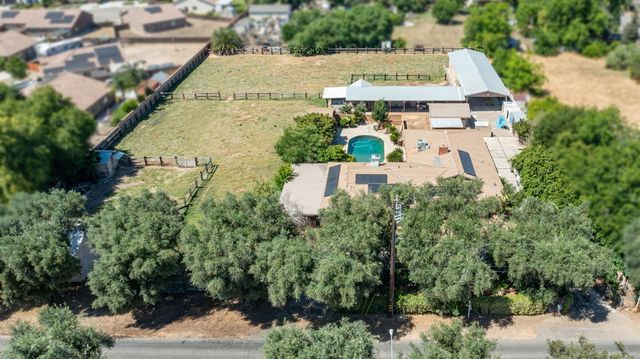 5345 E Butler Avenue, Fresno, CA 93727
