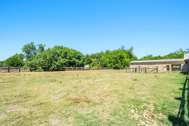 5345 E Butler Avenue, Fresno, CA 93727