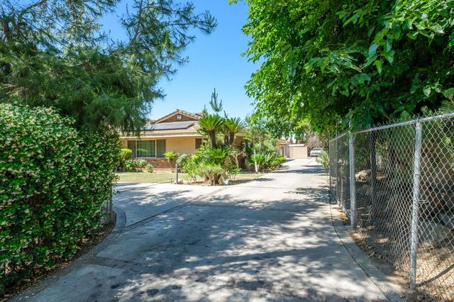 5345 E Butler Avenue, Fresno, CA 93727