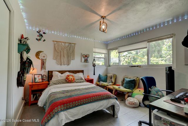 357 S Seneca Boulevard, Daytona Beach, FL 32114