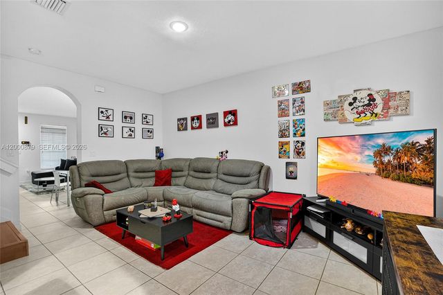 9341 SW 171st Ave, Miami, FL 33196