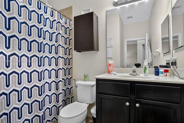 9341 SW 171st Ave, Miami, FL 33196