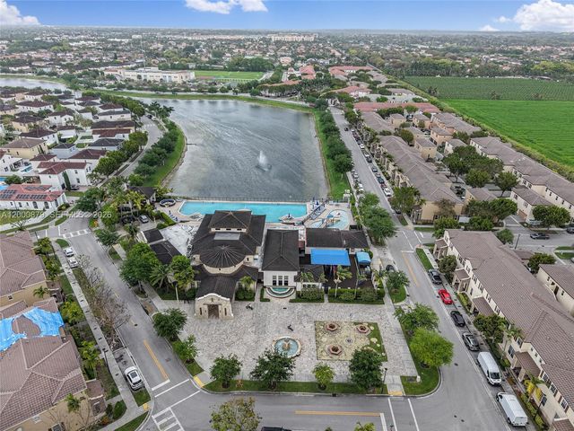 9341 SW 171st Ave, Miami, FL 33196