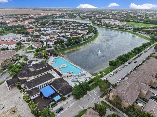 9341 SW 171st Ave, Miami, FL 33196