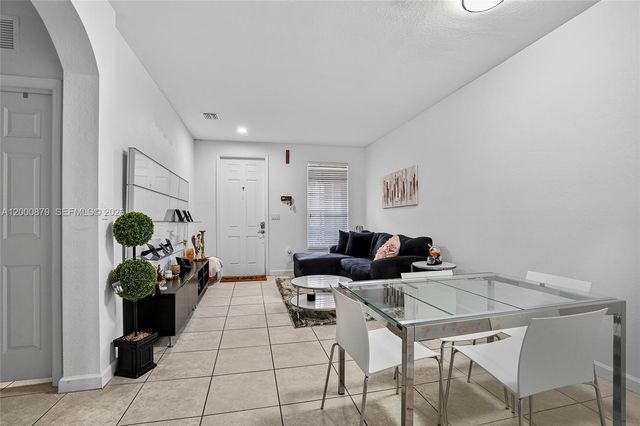 9341 SW 171st Ave, Miami, FL 33196