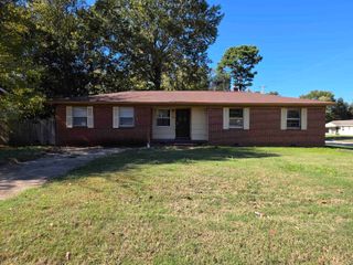 4177 COVENTRY DR, Memphis, TN 38127