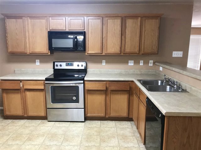 13344 Padre Avenue, Fort Worth, TX 76244