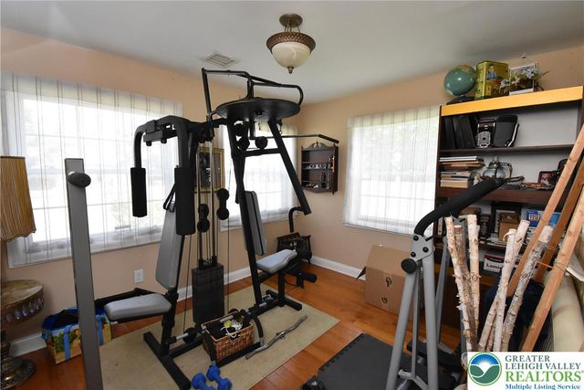 424 Grape Street, Whitehall Twp, PA 18052