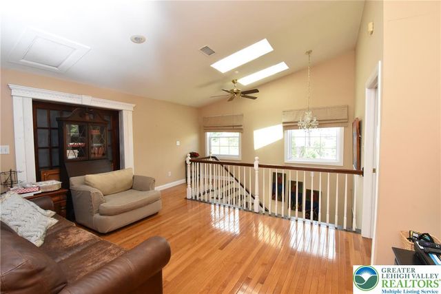 424 Grape Street, Whitehall Twp, PA 18052