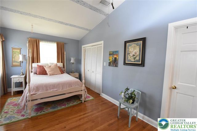 424 Grape Street, Whitehall Twp, PA 18052
