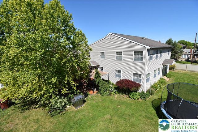 424 Grape Street, Whitehall Twp, PA 18052