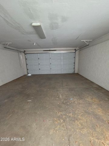 901 W ANGELA Drive, Phoenix, AZ 85023