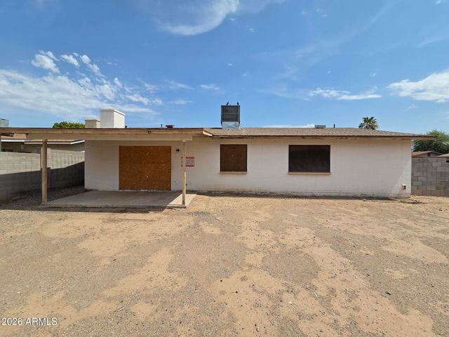 901 W ANGELA Drive, Phoenix, AZ 85023