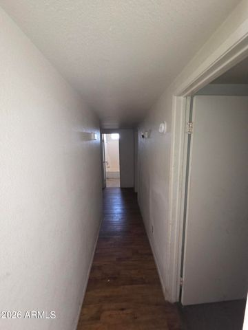 901 W ANGELA Drive, Phoenix, AZ 85023
