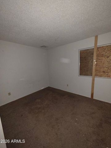 901 W ANGELA Drive, Phoenix, AZ 85023